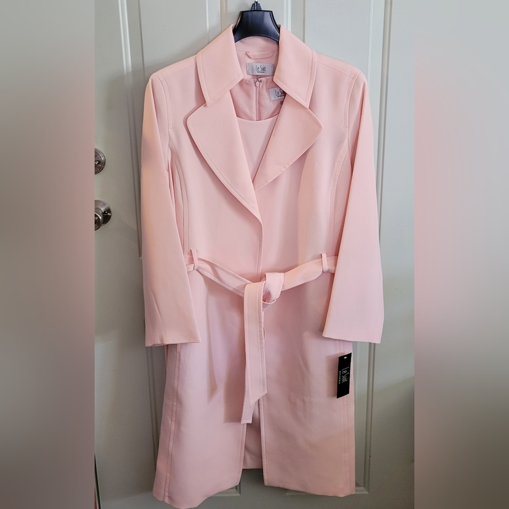 Le Suit Topper Jacket & Sheath Dress Suit